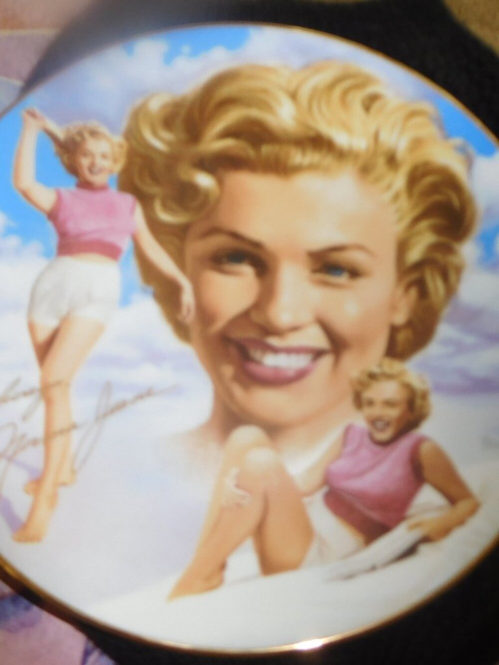 Marilyn Monroe - The Girl Next Door